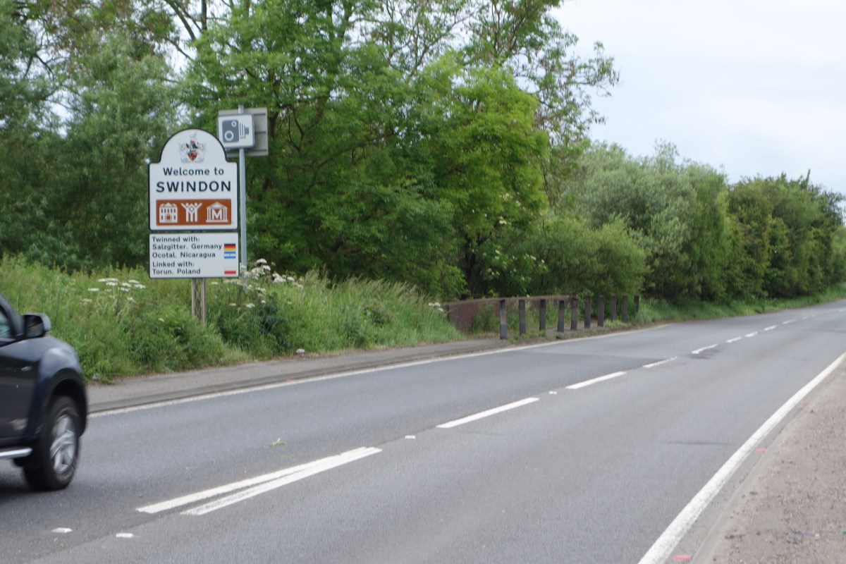 Day 2: Woolstone to Broad&nbsp;Blunsdon